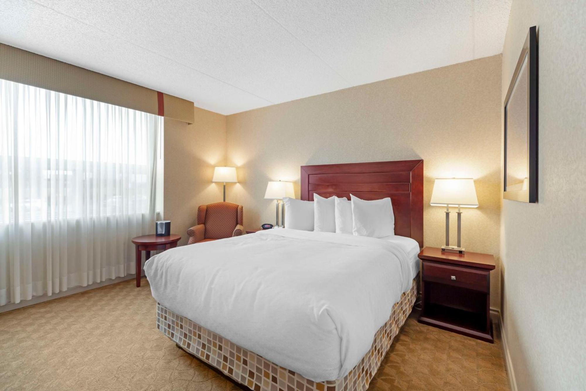 Best Western Plus City Centre Inn Edmonton Exterior foto