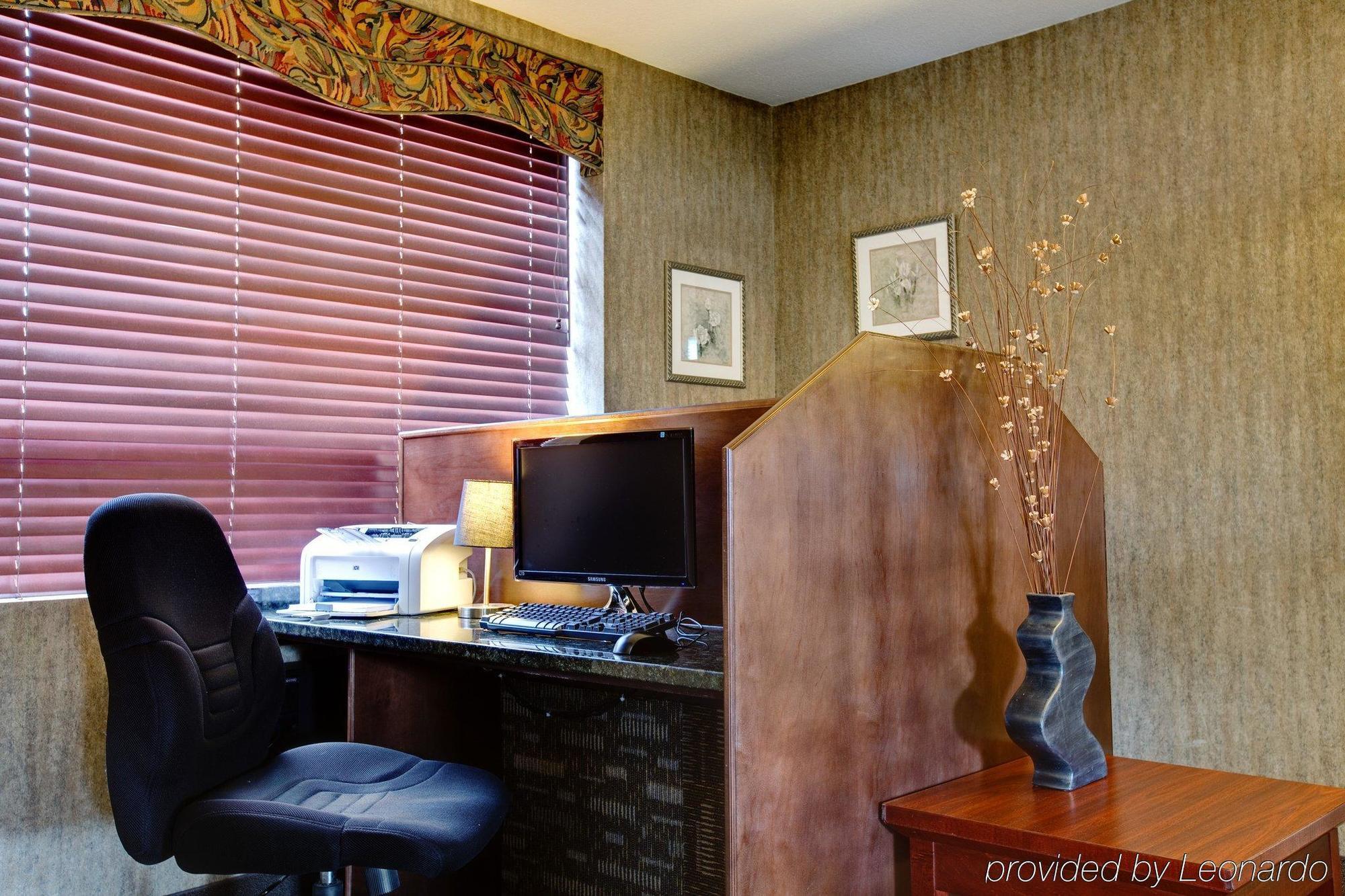 Best Western Plus City Centre Inn Edmonton Facilidades foto