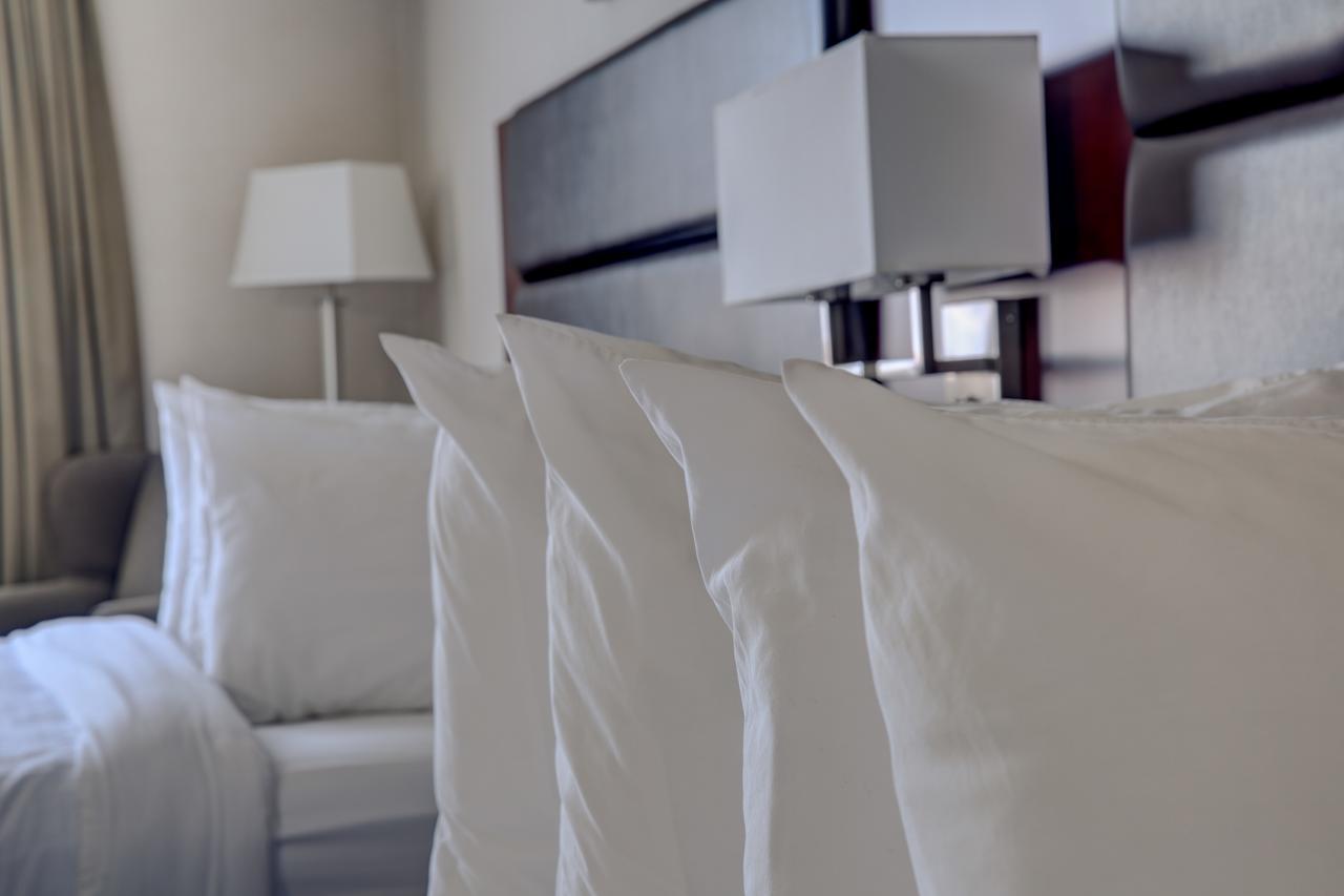 Best Western Plus City Centre Inn Edmonton Habitación foto