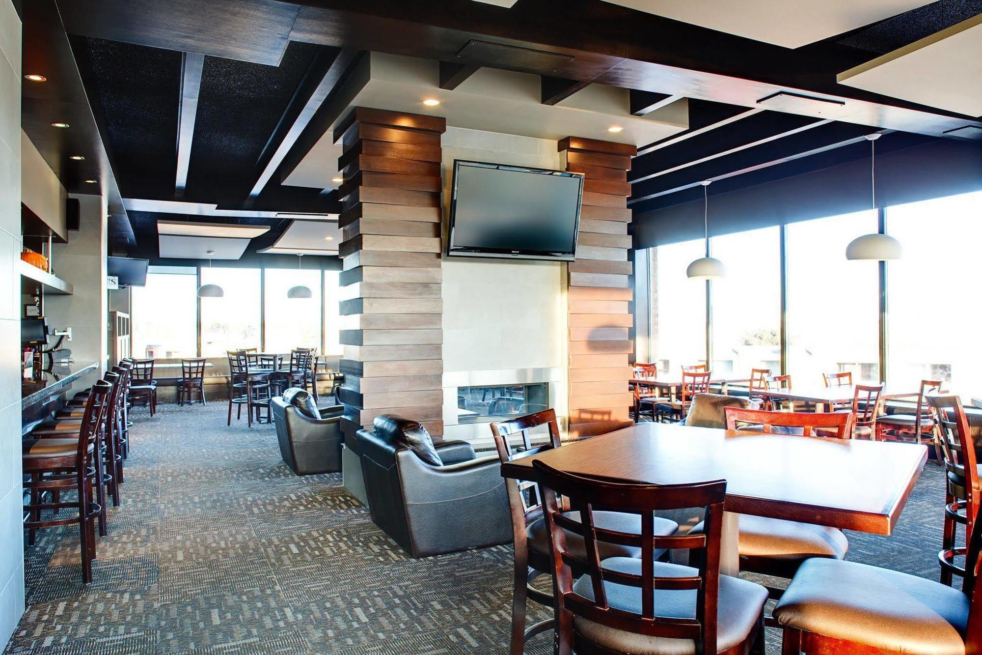 Best Western Plus City Centre Inn Edmonton Restaurante foto